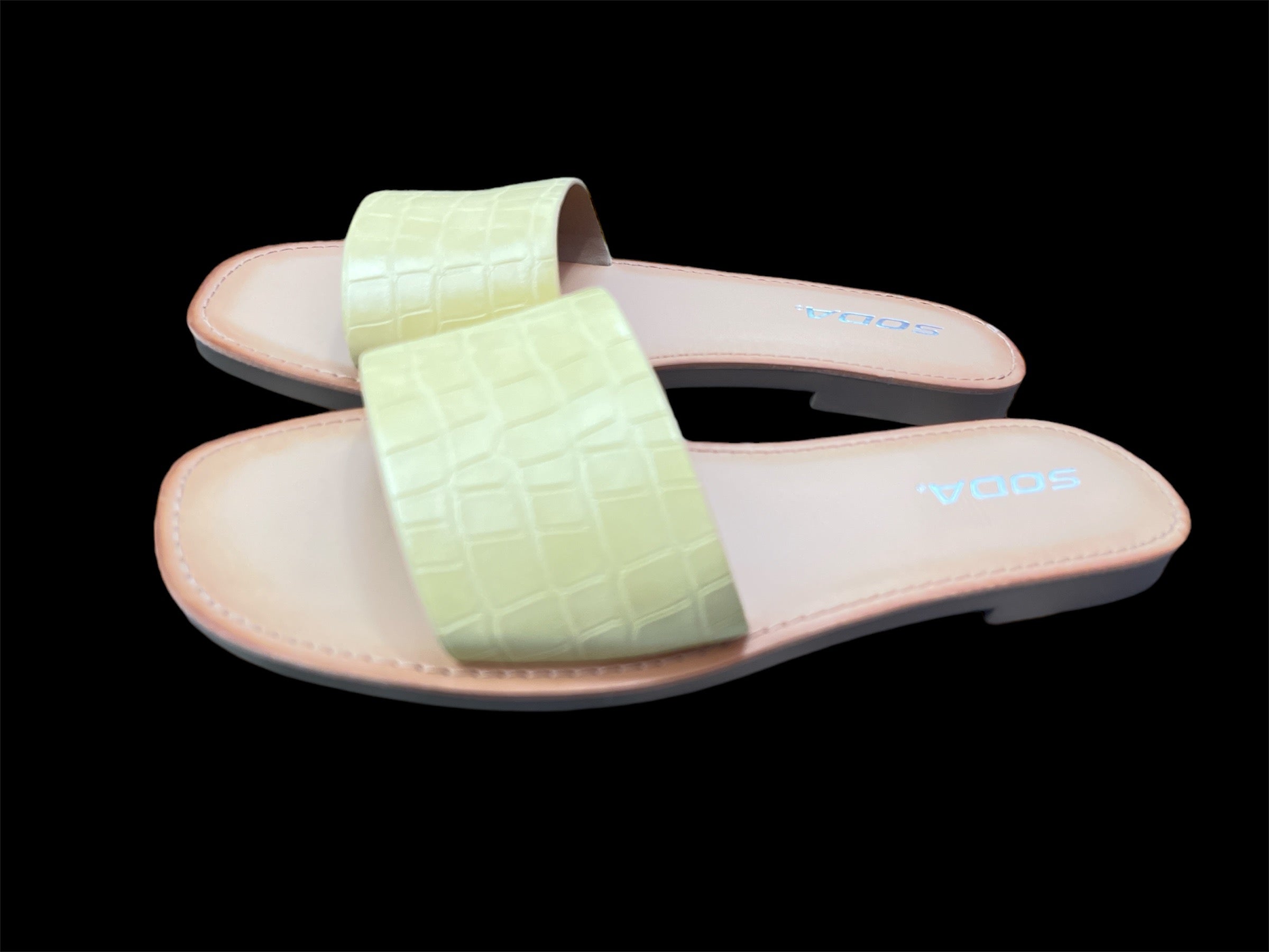 Light yellow sandals