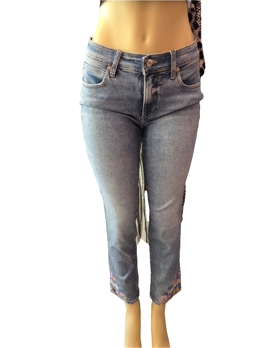 Embroidered Stretch Capri Jeans