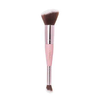 Perfecting brush by beauty creations